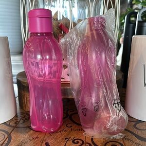 Tupperware Small Water Bottle Set